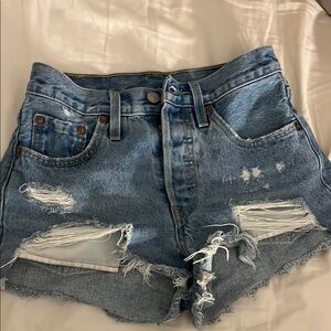 501 Levi's Blue Distressed Jean Shorts Vintage-Inspired Frayed